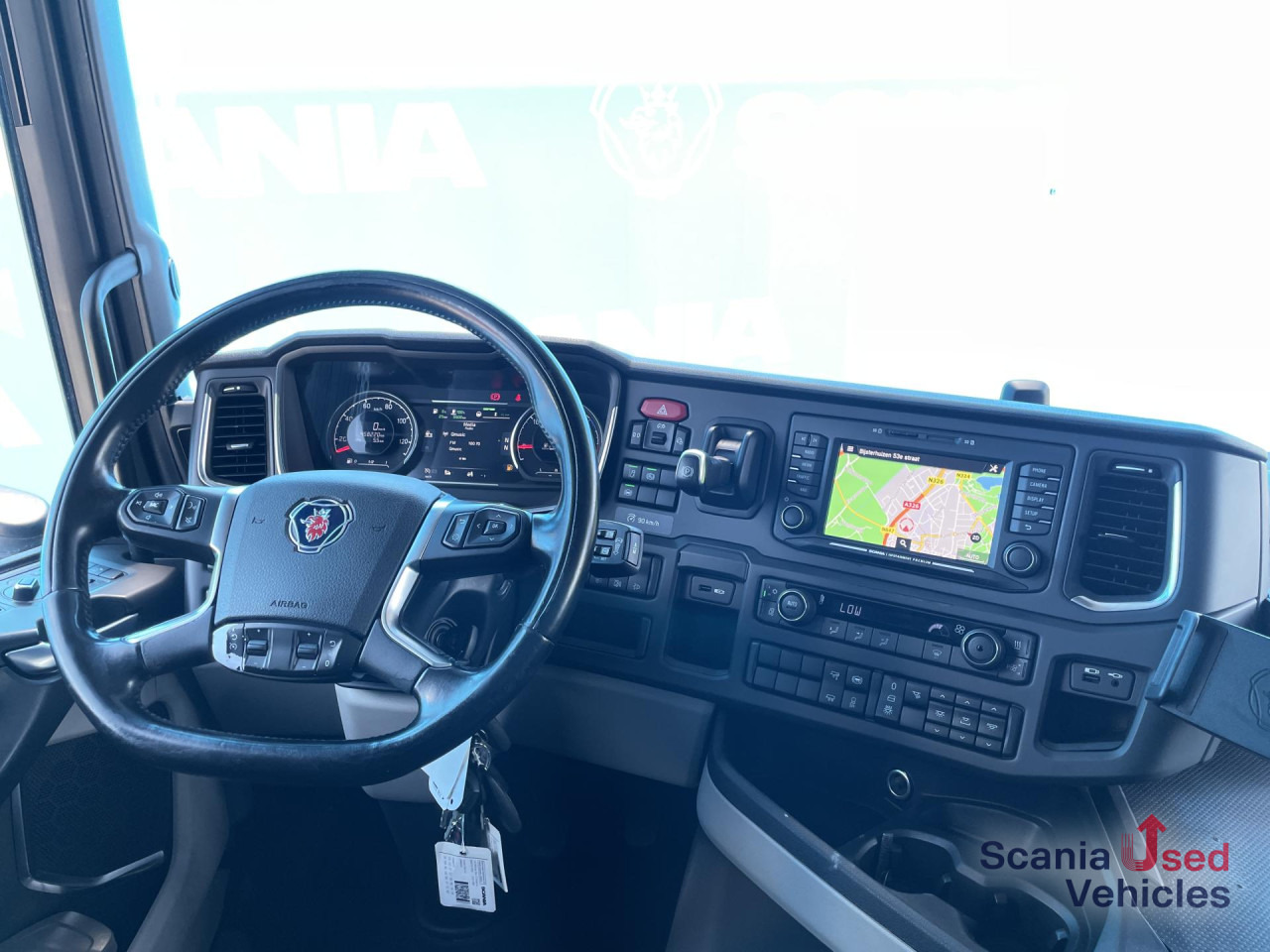 SCANIA R 410 A4x2NA RETARDER LED NAVI - Тягач: фото 2 SCANIA R 410 A4x2NA RETARDER LED NAVI - Тягач: фото 2