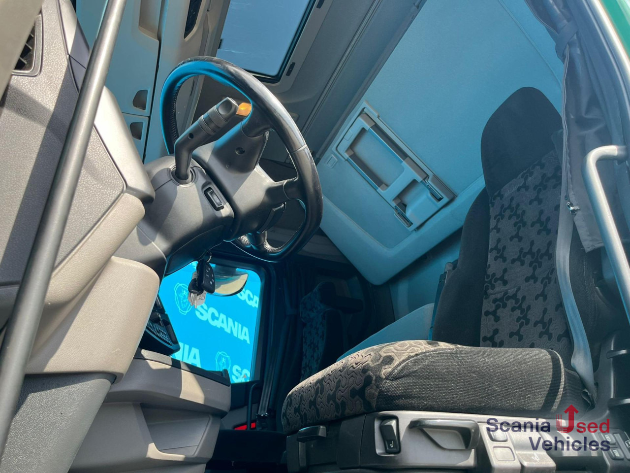 SCANIA S 450 A4x2NB RETARDER 8T FULL AIR PARK AIRCO - Тягач: фото 4 SCANIA S 450 A4x2NB RETARDER 8T FULL AIR PARK AIRCO - Тягач: фото 4