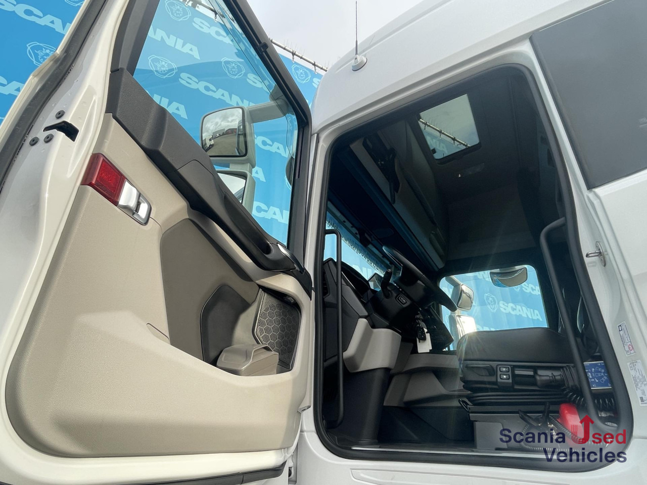 SCANIA S 560 A4x2NB RETARDER SUPER! HYDRO ADR VECTO 3 - Тягач: фото 5 SCANIA S 560 A4x2NB RETARDER SUPER! HYDRO ADR VECTO 3 - Тягач: фото 5