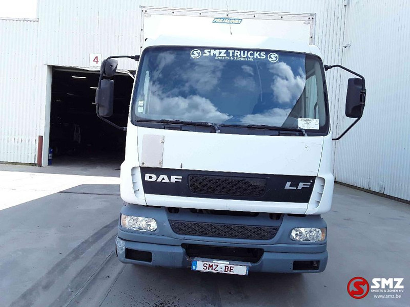 DAF 55 220 - Грузовик с закрытым кузовом: фото 2 DAF 55 220 - Грузовик с закрытым кузовом: фото 2