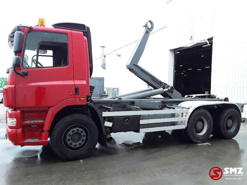 DAF 85 CF 410 6x4 - Грузовик-контейнеровоз/ Сменный кузов: фото 5 DAF 85 CF 410 6x4 - Грузовик-контейнеровоз/ Сменный кузов: фото 5