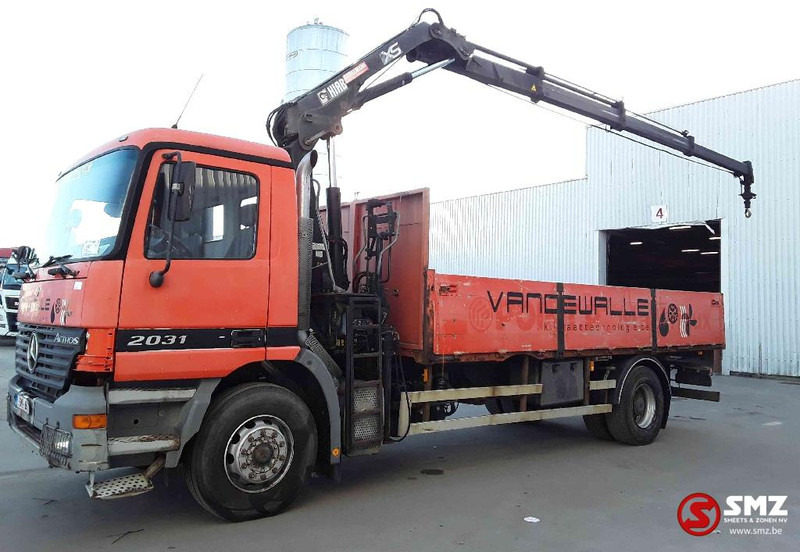 Mercedes-Benz Actros 2031 atlas 144b3 remote lames - Грузовик бортовой/ Платформа, Автоманипулятор: фото 4 Mercedes-Benz Actros 2031 atlas 144b3 remote lames - Грузовик бортовой/ Платформа, Автоманипулятор: фото 4