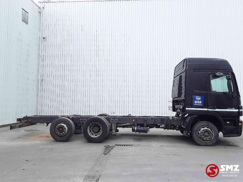 Mercedes-Benz Actros 2536 - Грузовик-шасси: фото 4 Mercedes-Benz Actros 2536 - Грузовик-шасси: фото 4