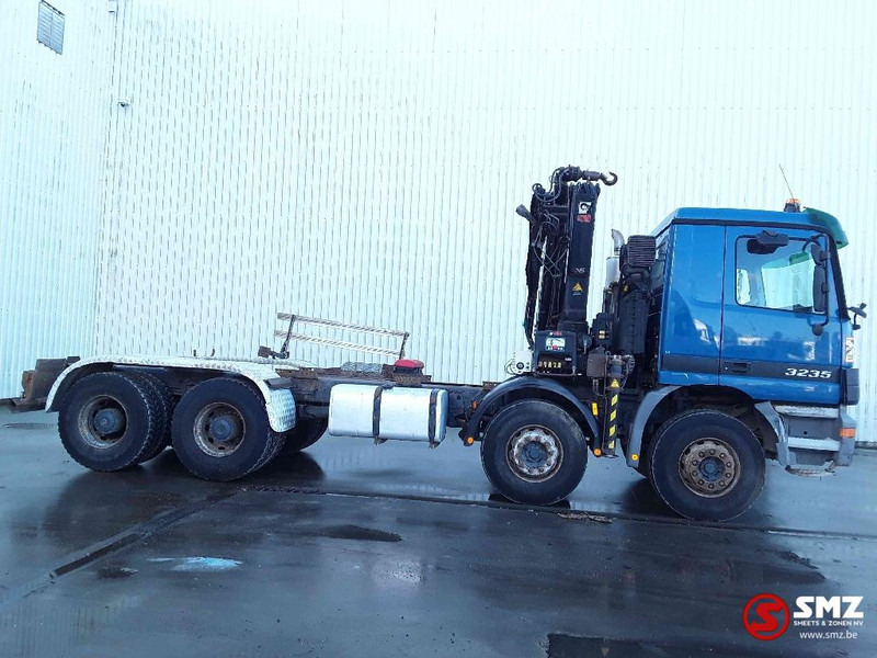 Mercedes-Benz Actros 3235 hiab 166d-3 - Грузовик бортовой/ Платформа, Автоманипулятор: фото 4 Mercedes-Benz Actros 3235 hiab 166d-3 - Грузовик бортовой/ Платформа, Автоманипулятор: фото 4