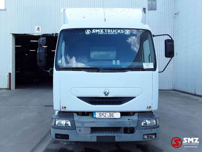 Renault Midlum 220 - Грузовик с закрытым кузовом: фото 2 Renault Midlum 220 - Грузовик с закрытым кузовом: фото 2