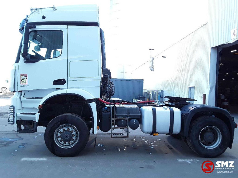 Mercedes-Benz Arocs 2051 4x4 Retarder NO hydrodrive!! - Тягач: фото 5 Mercedes-Benz Arocs 2051 4x4 Retarder NO hydrodrive!! - Тягач: фото 5