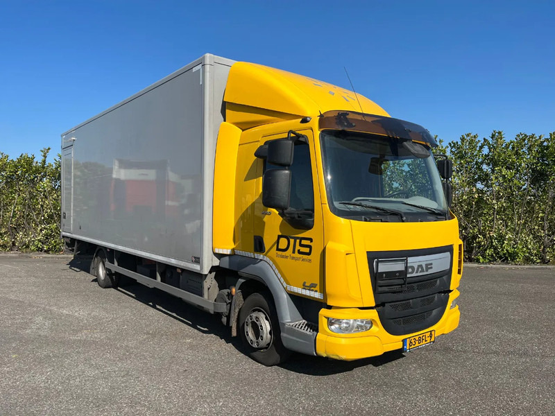 Грузовик с закрытым кузовом DAF LF 220 FA 11.990kg Euro6: фото 1