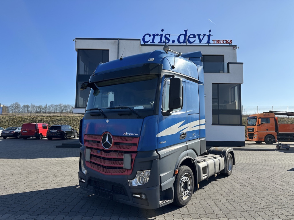 Mercedes-Benz Actros 1842 4x2 - Тягач: фото 1 Mercedes-Benz Actros 1842 4x2 - Тягач: фото 1