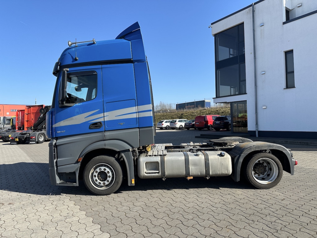 Mercedes-Benz Actros 1842 4x2 - Тягач: фото 3 Mercedes-Benz Actros 1842 4x2 - Тягач: фото 3