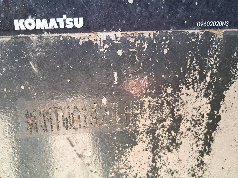 Колёсный погрузчик Komatsu WA475-10E0: фото 18