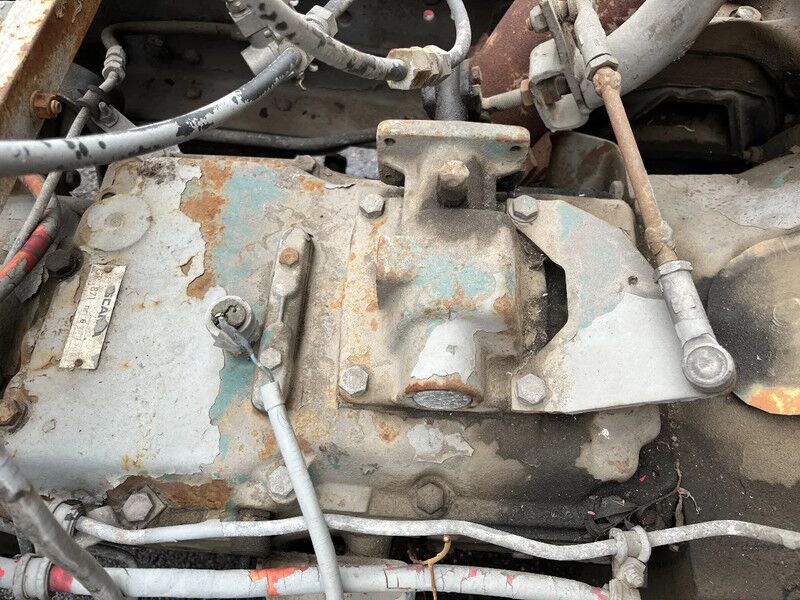 Тягач Scania R142-V8 - Spring/Spring - NO rust - 40.968: фото 17 Тягач Scania R142-V8 - Spring/Spring - NO rust - 40.968: фото 17