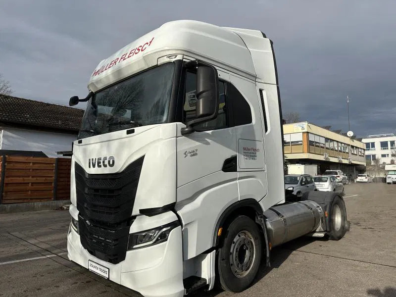 Iveco Stralis S-Way*460*LNG*Retarder*2 Tanks - Тягач: фото 1 Iveco Stralis S-Way*460*LNG*Retarder*2 Tanks - Тягач: фото 1