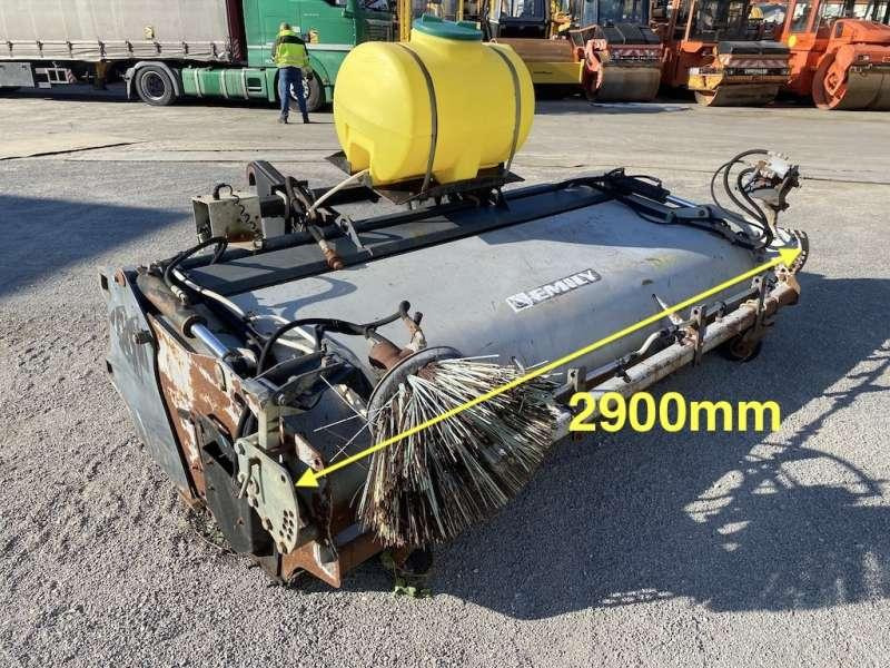 EMILY 2900mm - Attache Chargeurs CATERPILLAR / VOLVO - Щетка: фото 1 EMILY 2900mm - Attache Chargeurs CATERPILLAR / VOLVO - Щетка: фото 1