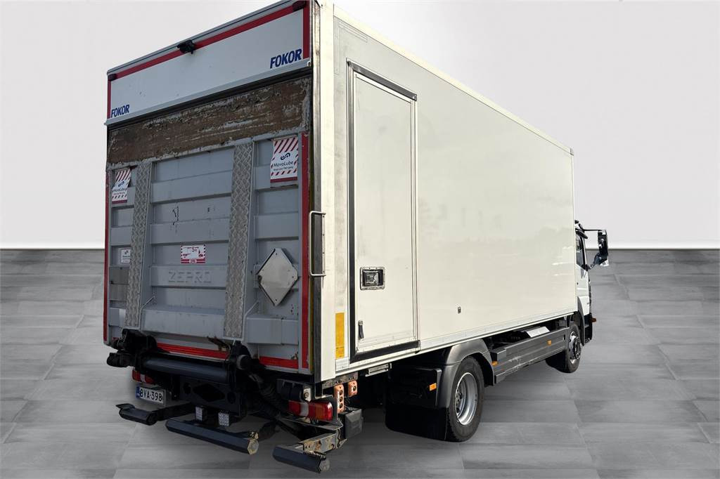 Mercedes-Benz ATEGO 1224L 4x2 Ksa-Umpikori +pl-nostin - Грузовик с закрытым кузовом: фото 5 Mercedes-Benz ATEGO 1224L 4x2 Ksa-Umpikori +pl-nostin - Грузовик с закрытым кузовом: фото 5