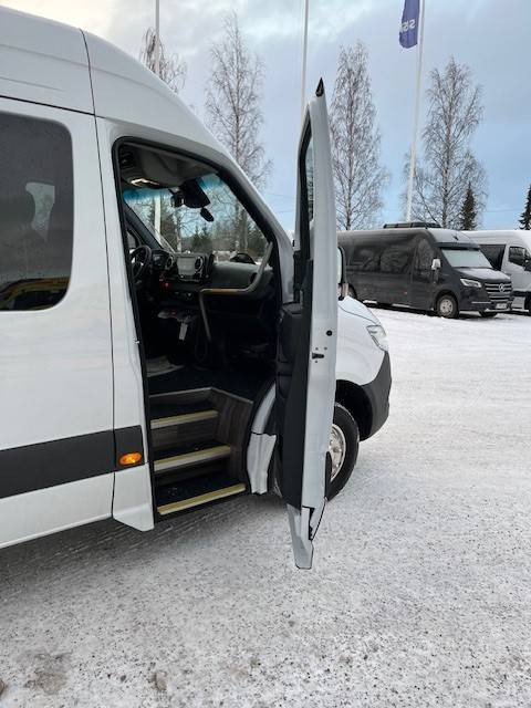 Mercedes-Benz Sprinter 517 CDI - Школьный автобус, Пассажирский фургон: фото 4 Mercedes-Benz Sprinter 517 CDI - Школьный автобус, Пассажирский фургон: фото 4