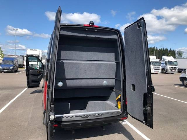 Mercedes-Benz Sprinter 519 CDI - Микроавтобус, Пассажирский фургон: фото 4 Mercedes-Benz Sprinter 519 CDI - Микроавтобус, Пассажирский фургон: фото 4
