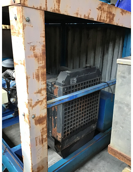 Perkins 1006-6 POMP 800 BAR USED - Насос для воды: фото 4 Perkins 1006-6 POMP 800 BAR USED - Насос для воды: фото 4
