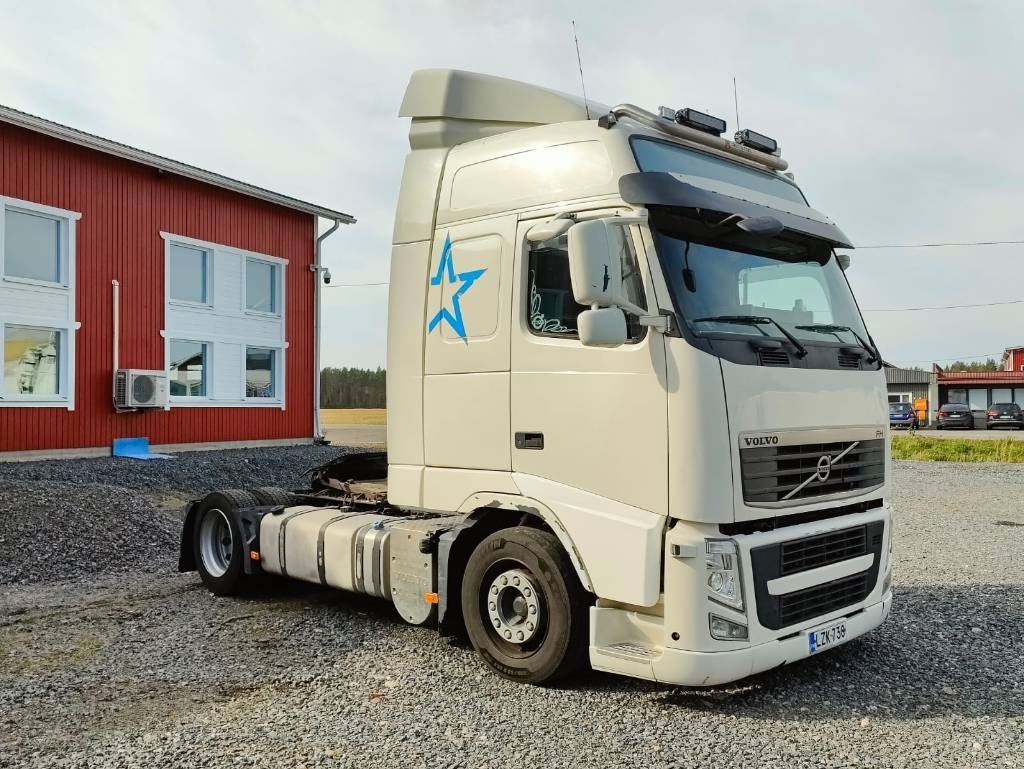 Volvo FH 13 - Тягач: фото 2 Volvo FH 13 - Тягач: фото 2