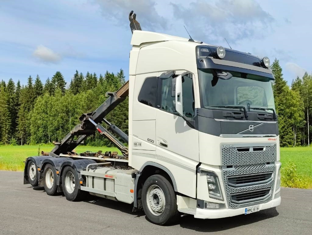 Volvo FH 16 - Крюковой мультилифт: фото 2 Volvo FH 16 - Крюковой мультилифт: фото 2