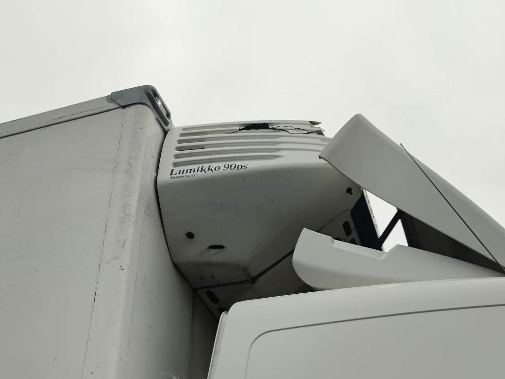 Грузовик с закрытым кузовом Volvo FM 13: фото 7