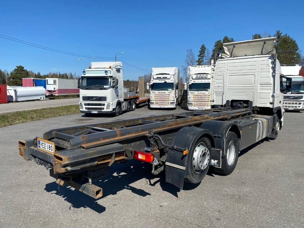 Volvo FM 13 - Грузовик-контейнеровоз/ Сменный кузов: фото 4 Volvo FM 13 - Грузовик-контейнеровоз/ Сменный кузов: фото 4