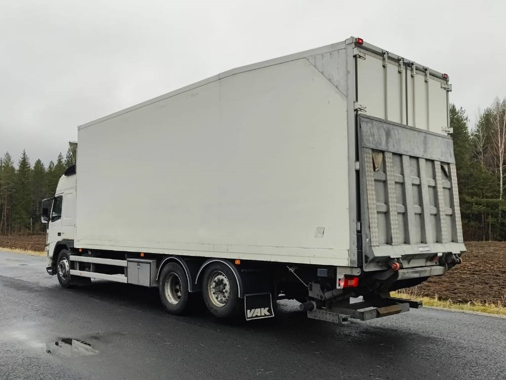 Volvo FM 13 - Грузовик с закрытым кузовом: фото 4 Volvo FM 13 - Грузовик с закрытым кузовом: фото 4