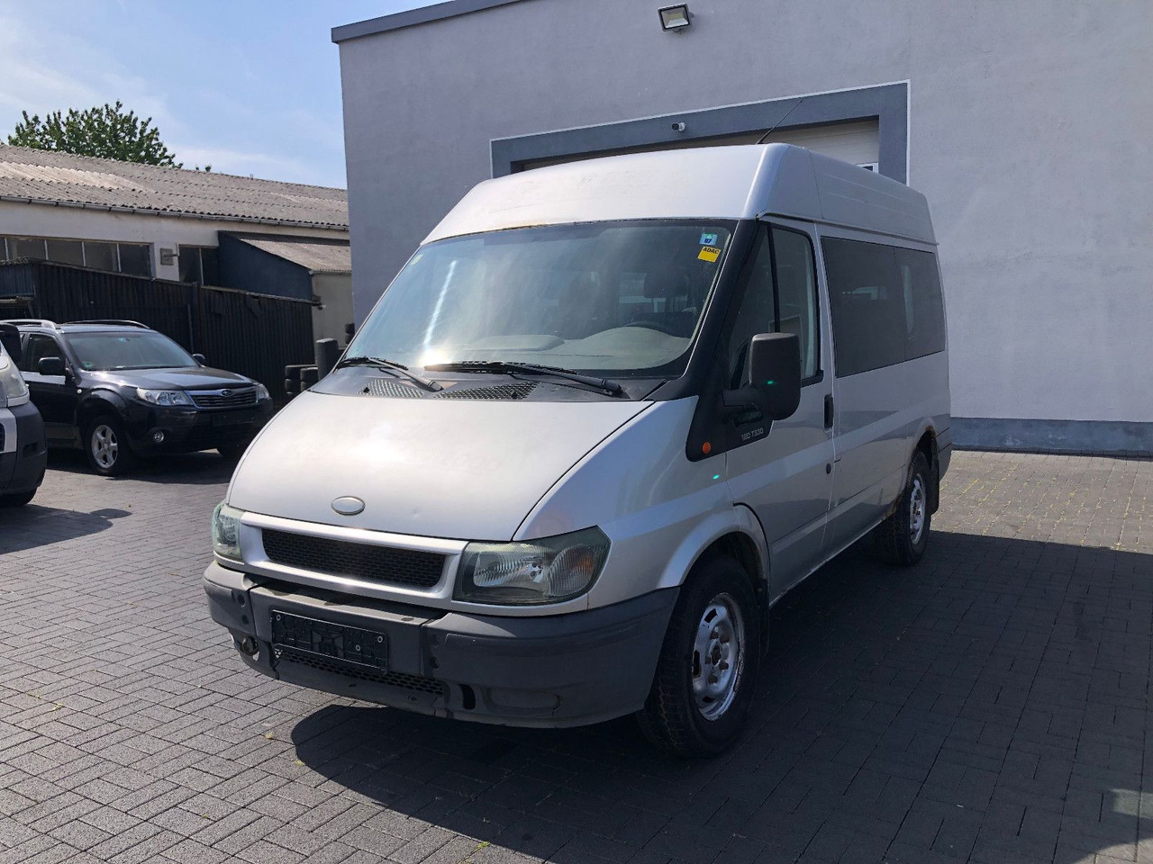 Ford Transit 2.4 TDi, Heckantrieb, 8-Sitzer, Klima - Пассажирский фургон: фото 1 Ford Transit 2.4 TDi, Heckantrieb, 8-Sitzer, Klima - Пассажирский фургон: фото 1