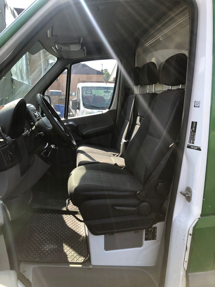 Малотоннажный рефрижератор Mercedes-Benz Sprinter 313 CDI Thermo King: фото 9 Малотоннажный рефрижератор Mercedes-Benz Sprinter 313 CDI Thermo King: фото 9