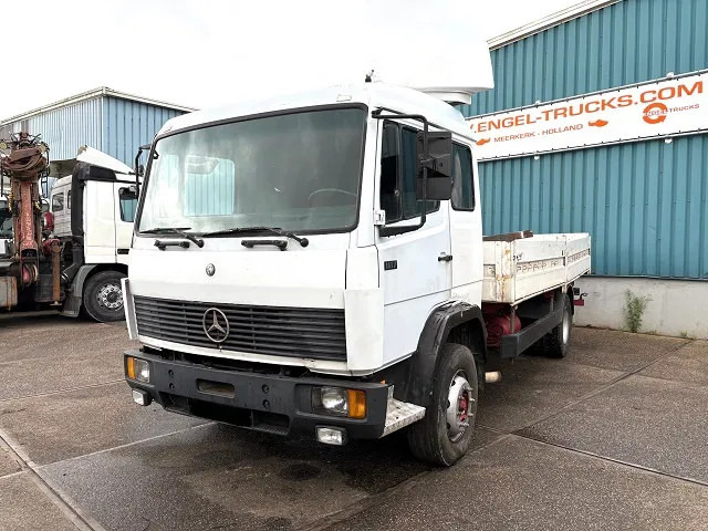 Mercedes-Benz 1117 K 6-CILINDER SLEEPERCAB (8 WHEEL NUTS / FULL STEEL SUSPENSION / MANUAL GEARBOX) - Грузовик бортовой/ Платформа: фото 1 Mercedes-Benz 1117 K 6-CILINDER SLEEPERCAB (8 WHEEL NUTS / FULL STEEL SUSPENSION / MANUAL GEARBOX) - Грузовик бортовой/ Платформа: фото 1