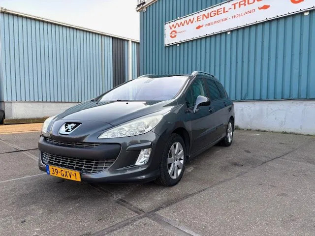 Peugeot 308 SW 5-DOORS HATCHBACK / MPV (APK/TUV 01-2026 / 6 GEARS MANUAL GEARBOX / AIRCONDITIONING / PANORAMA / ELECTRIACAL PACKAGE / ETC.) - Легковой автомобиль: фото 1 Peugeot 308 SW 5-DOORS HATCHBACK / MPV (APK/TUV 01-2026 / 6 GEARS MANUAL GEARBOX / AIRCONDITIONING / PANORAMA / ELECTRIACAL PACKAGE / ETC.) - Легковой автомобиль: фото 1