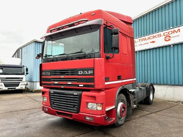 DAF 95.480 XF SPACECAB (EURO 3 / ZF16 MANUAL GEARBOX / 2x DIESELTANK / AIRCONDITIONING) - Тягач: фото 1 DAF 95.480 XF SPACECAB (EURO 3 / ZF16 MANUAL GEARBOX / 2x DIESELTANK / AIRCONDITIONING) - Тягач: фото 1