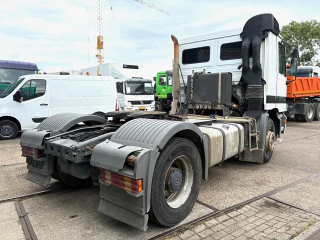 Mercedes-Benz Actros 1848 LS (MP1) 4x2 TRACTOR (EPS WITH CLUTCH / RUDUCTION AXLE / HYDRAULIC KIT / AIRCONDITIONING / ETC) - Тягач: фото 3 Mercedes-Benz Actros 1848 LS (MP1) 4x2 TRACTOR (EPS WITH CLUTCH / RUDUCTION AXLE / HYDRAULIC KIT / AIRCONDITIONING / ETC) - Тягач: фото 3