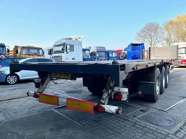Van Hool 3B1047 13.60M. FLATBED TRAILER WITH 40FT TWISTLOCKS (SAF-AXLES / DISC BRAKES / 40FT TWISTLOCKS) - Полуприцеп бортовой/ Платформа: фото 3 Van Hool 3B1047 13.60M. FLATBED TRAILER WITH 40FT TWISTLOCKS (SAF-AXLES / DISC BRAKES / 40FT TWISTLOCKS) - Полуприцеп бортовой/ Платформа: фото 3