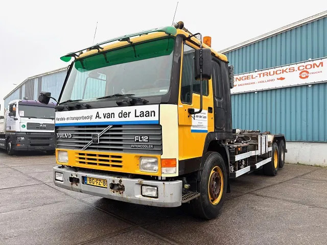 Volvo FL 12.380 6x2 A-RIDE (ORIGINAL DUTCH) HOOK-ARM CONTAINER SYSTEM (FULL STEEL SUSPENSION / REDUCTION AXLE / 10 TIRES / 8.000 KG. F - Крюковой мультилифт: фото 1 Volvo FL 12.380 6x2 A-RIDE (ORIGINAL DUTCH) HOOK-ARM CONTAINER SYSTEM (FULL STEEL SUSPENSION / REDUCTION AXLE / 10 TIRES / 8.000 KG. F - Крюковой мультилифт: фото 1