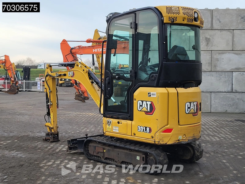 Caterpillar 301.8 - Мини-экскаватор: фото 3 Caterpillar 301.8 - Мини-экскаватор: фото 3