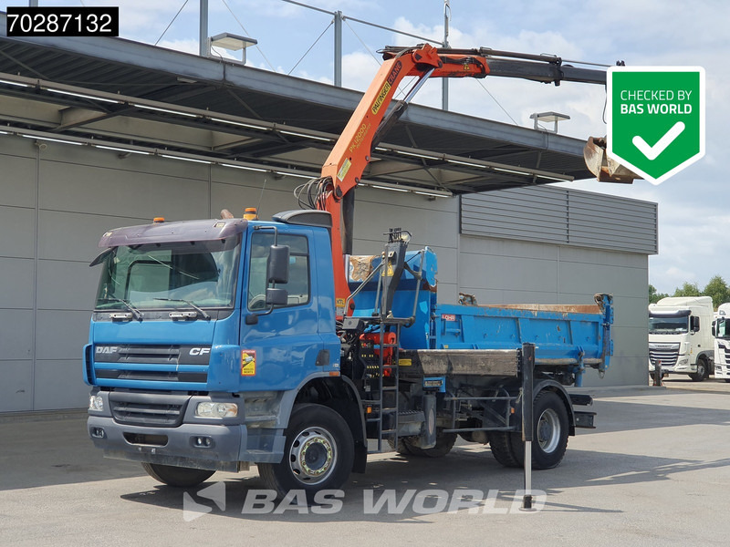 DAF CF75.310 4X2 Palfinger PK12000 Kran Crane 7m3 tipper Big-Axle Steelsuspension Euro 3 - Самосвал, Автоманипулятор: фото 1 DAF CF75.310 4X2 Palfinger PK12000 Kran Crane 7m3 tipper Big-Axle Steelsuspension Euro 3 - Самосвал, Автоманипулятор: фото 1
