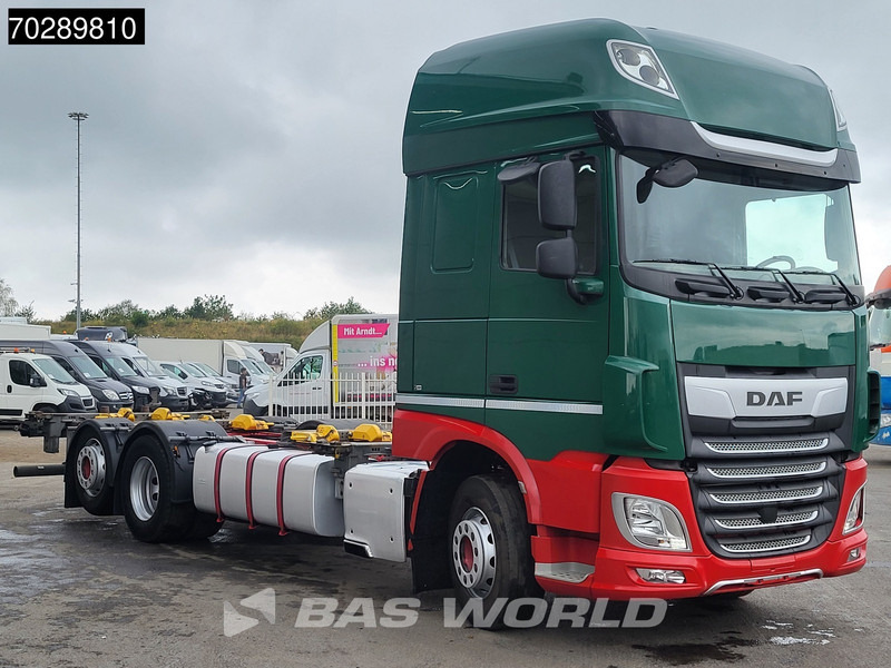 DAF XF 480 6X2 Retarder BDF Lift-Axle Automatic Navi ACC Euro 6 - Грузовик-контейнеровоз/ Сменный кузов: фото 3 DAF XF 480 6X2 Retarder BDF Lift-Axle Automatic Navi ACC Euro 6 - Грузовик-контейнеровоз/ Сменный кузов: фото 3