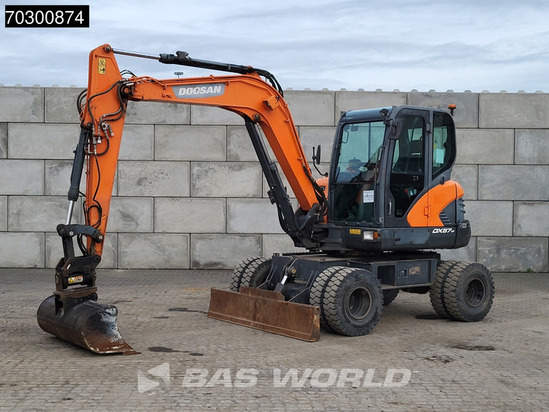 Doosan DX57 W-5 A/C - 3 Buckets - Колёсный экскаватор: фото 2 Doosan DX57 W-5 A/C - 3 Buckets - Колёсный экскаватор: фото 2