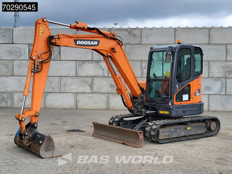 Doosan DX62R-3 - Мини-экскаватор: фото 3 Doosan DX62R-3 - Мини-экскаватор: фото 3