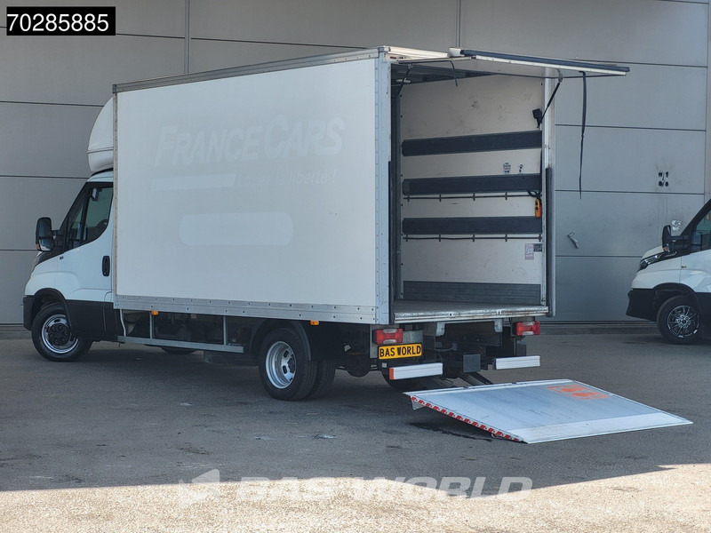 Iveco Daily 35C16 3.0L Laadklep Zijdeur Bakwagen Airco Cruise Euro6 Meubelbak Koffer 20m3 A/C Cruise control - Малотоннажный фургон: фото 2 Iveco Daily 35C16 3.0L Laadklep Zijdeur Bakwagen Airco Cruise Euro6 Meubelbak Koffer 20m3 A/C Cruise control - Малотоннажный фургон: фото 2