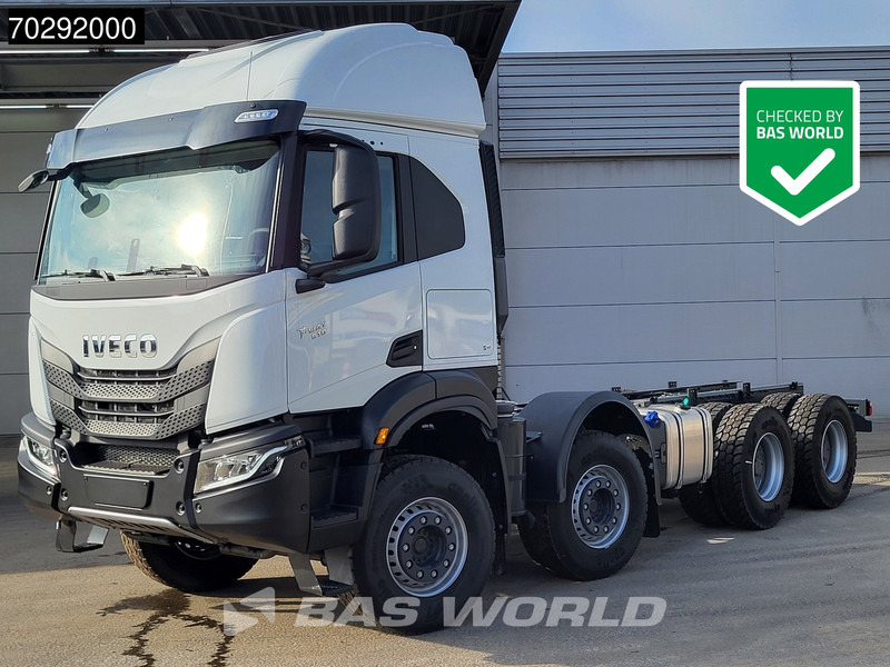 Iveco T-Way 510 8X4 New! Retarder Big-Axle Steelsuspension Automatic LED Euro 6 - Грузовик-шасси: фото 1 Iveco T-Way 510 8X4 New! Retarder Big-Axle Steelsuspension Automatic LED Euro 6 - Грузовик-шасси: фото 1