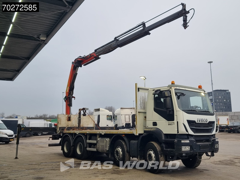 Iveco Trakker 360 8X4 Palfinger PK20001 Kran Retarder Big-Axle Steelsuspension Euro 6 - Грузовик бортовой/ Платформа, Автоманипулятор: фото 3 Iveco Trakker 360 8X4 Palfinger PK20001 Kran Retarder Big-Axle Steelsuspension Euro 6 - Грузовик бортовой/ Платформа, Автоманипулятор: фото 3