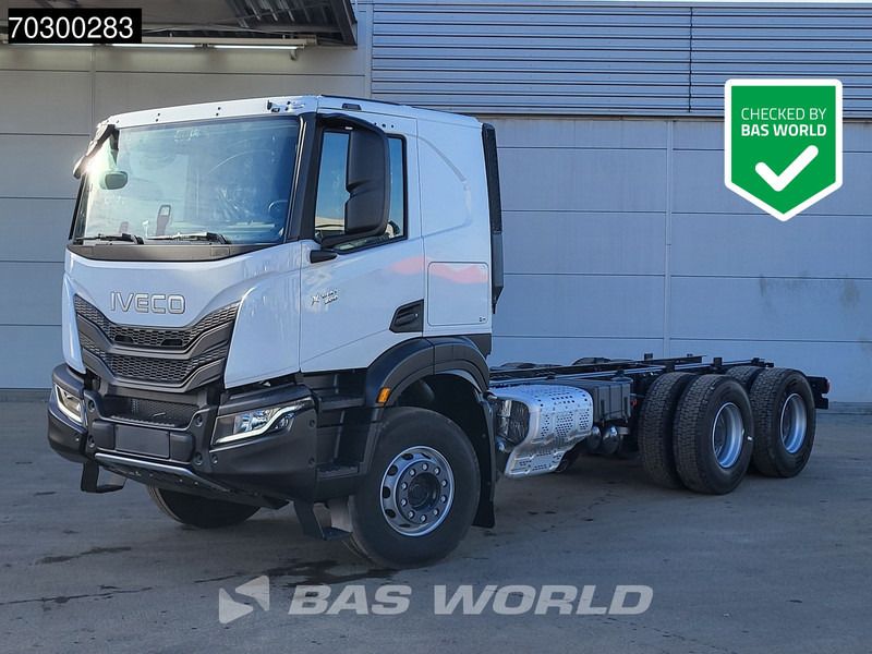 Iveco X-Way 500 X-Way 6X4 NEW 6x4 chassis Sleepercab Rear Air suspension Automatic Euro 6 - Грузовик-шасси: фото 1 Iveco X-Way 500 X-Way 6X4 NEW 6x4 chassis Sleepercab Rear Air suspension Automatic Euro 6 - Грузовик-шасси: фото 1