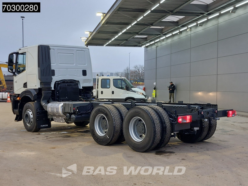 Iveco X-Way 500 X-Way 6X4 NEW 6x4 chassis Sleepercab Rear Air suspension Automatic Euro 6 - Грузовик-шасси: фото 2 Iveco X-Way 500 X-Way 6X4 NEW 6x4 chassis Sleepercab Rear Air suspension Automatic Euro 6 - Грузовик-шасси: фото 2