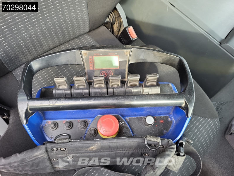 Грузовик бортовой/ Платформа, Автоманипулятор MAN TGS 26.360 6X2 Fassi F135A.0.22 Lift-Axle Euro 6: фото 19