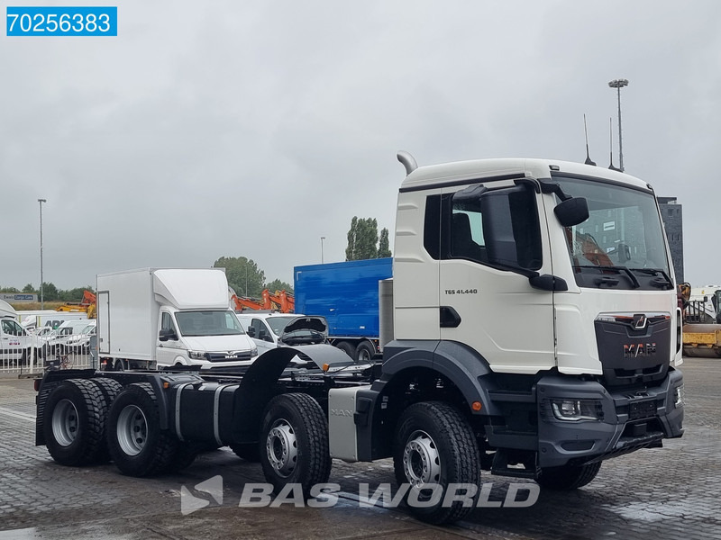 MAN TGS 41.440 8X4 NEW chassis Steelsuspension Automatic Euro 6 - Грузовик-шасси: фото 3 MAN TGS 41.440 8X4 NEW chassis Steelsuspension Automatic Euro 6 - Грузовик-шасси: фото 3