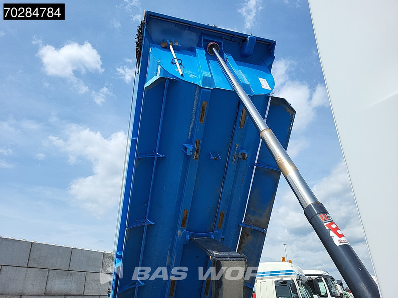 Mercedes-Benz Arocs 3243 8X4 16m3 tipper Big-Axle Steelsuspension Automatic Navi Euro 6 - Самосвал: фото 5 Mercedes-Benz Arocs 3243 8X4 16m3 tipper Big-Axle Steelsuspension Automatic Navi Euro 6 - Самосвал: фото 5