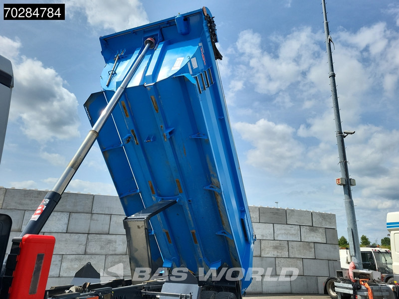 Mercedes-Benz Arocs 3243 8X4 16m3 tipper Big-Axle Steelsuspension Automatic Navi Euro 6 - Самосвал: фото 2 Mercedes-Benz Arocs 3243 8X4 16m3 tipper Big-Axle Steelsuspension Automatic Navi Euro 6 - Самосвал: фото 2