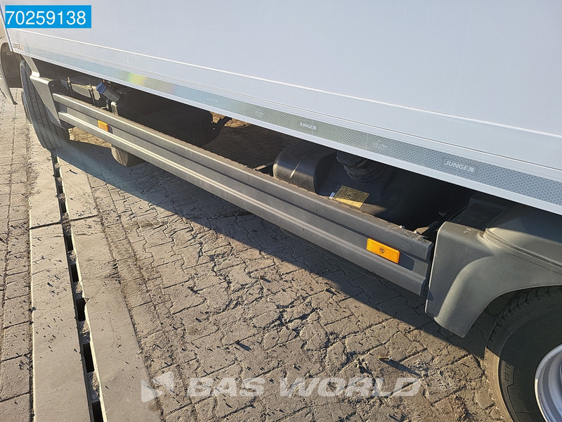 Mercedes-Benz Atego 816 4X2 Thermo King B-100 Max Ladebordwand Euro 6 - Рефрижератор: фото 3 Mercedes-Benz Atego 816 4X2 Thermo King B-100 Max Ladebordwand Euro 6 - Рефрижератор: фото 3