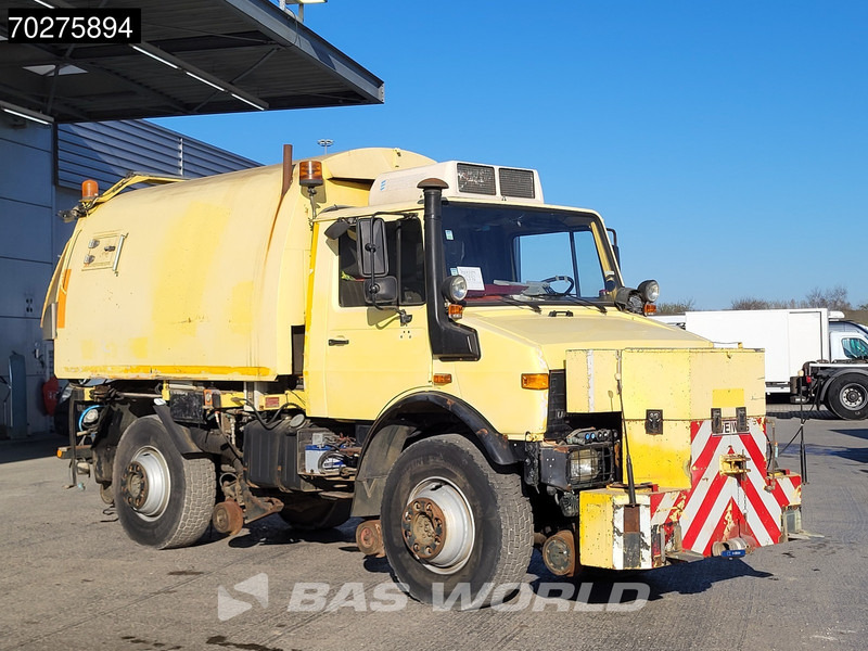 Mercedes-Benz Unimog 1650 4X4 Assaloni Vaccuum truck 4x4 Railway Manual Euro 2 - Ассенизатор: фото 3 Mercedes-Benz Unimog 1650 4X4 Assaloni Vaccuum truck 4x4 Railway Manual Euro 2 - Ассенизатор: фото 3